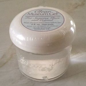 💥Ready America Clear Museum Gel Sealed 4 oz